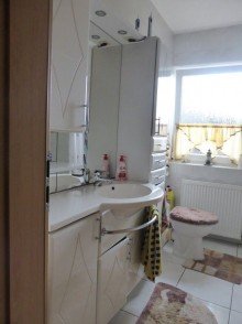 Badezimmer mit... Die bessere Alternative - Kaufen statt Mieten - Gepflegte 4-Zimmer - Wohnung mit sch�nem Balkon