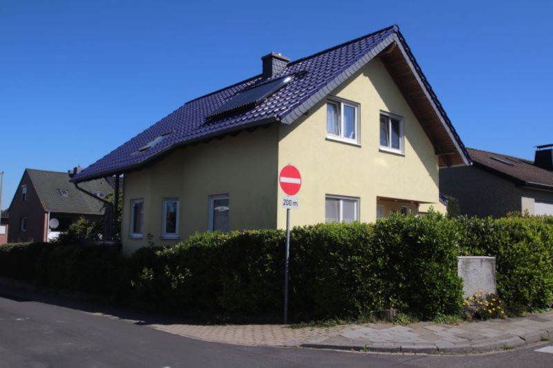 Ansicht 2 Einfamilienhaus H�ckelhoven-Baal