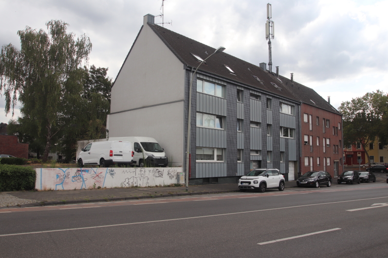 KR003 Mehrfamilienhaus M�nchengladbach