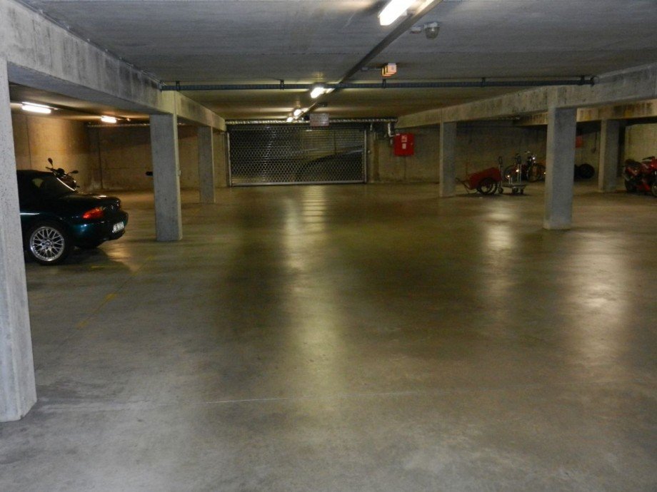 Tiefgarage 1 Erdgeschosswohnung M�nchengladbach