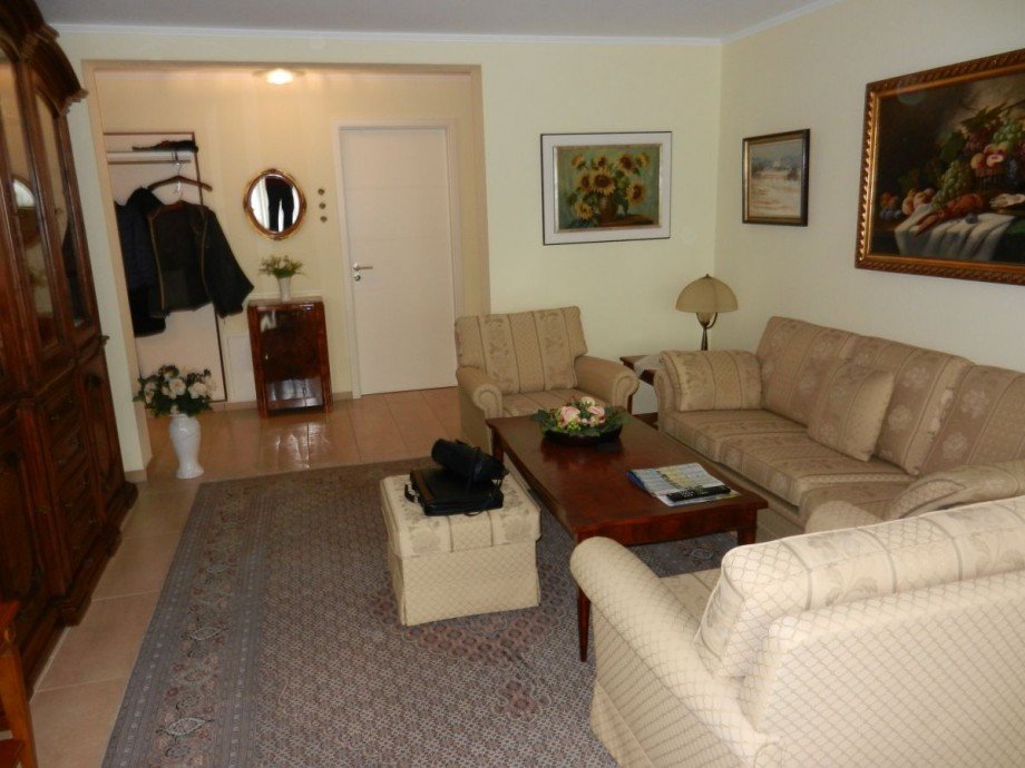 011 Etagenwohnung M�nchengladbach